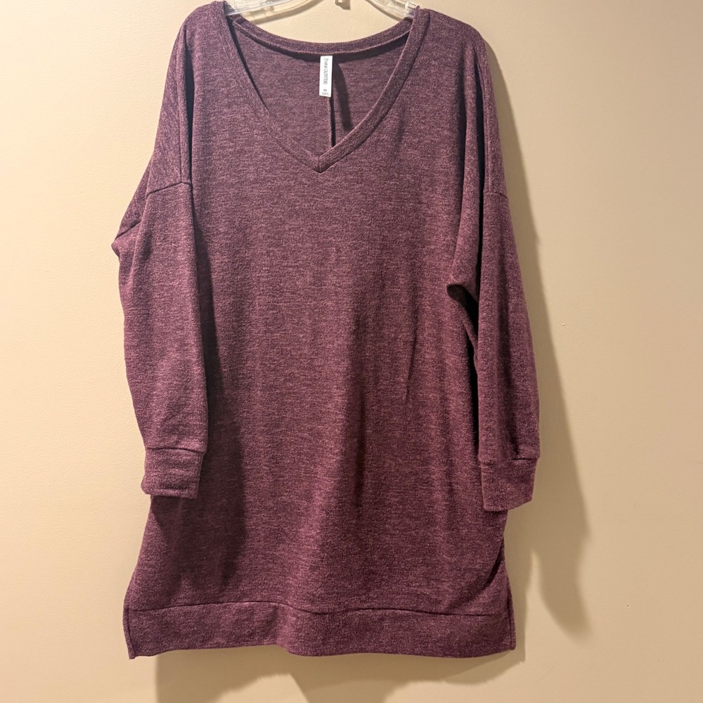 Zenana Outfitters Tunic Top Womens 2X Burgundy V-Neck Long Sleeve Oversized Cozy